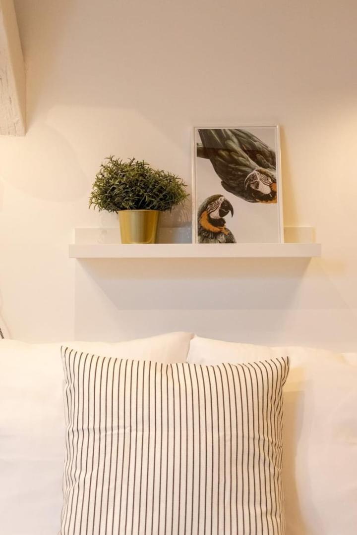 Апартаменты Unique 3 Bed House In Old Lille! Экстерьер фото